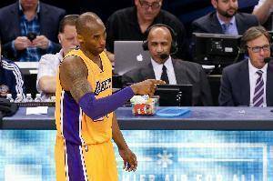 圣诞大战NBA历史得分榜：科比395分居首 詹姆斯383分第2
